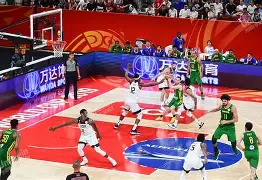 多米体育入口-美职篮巅峰对决空接操作